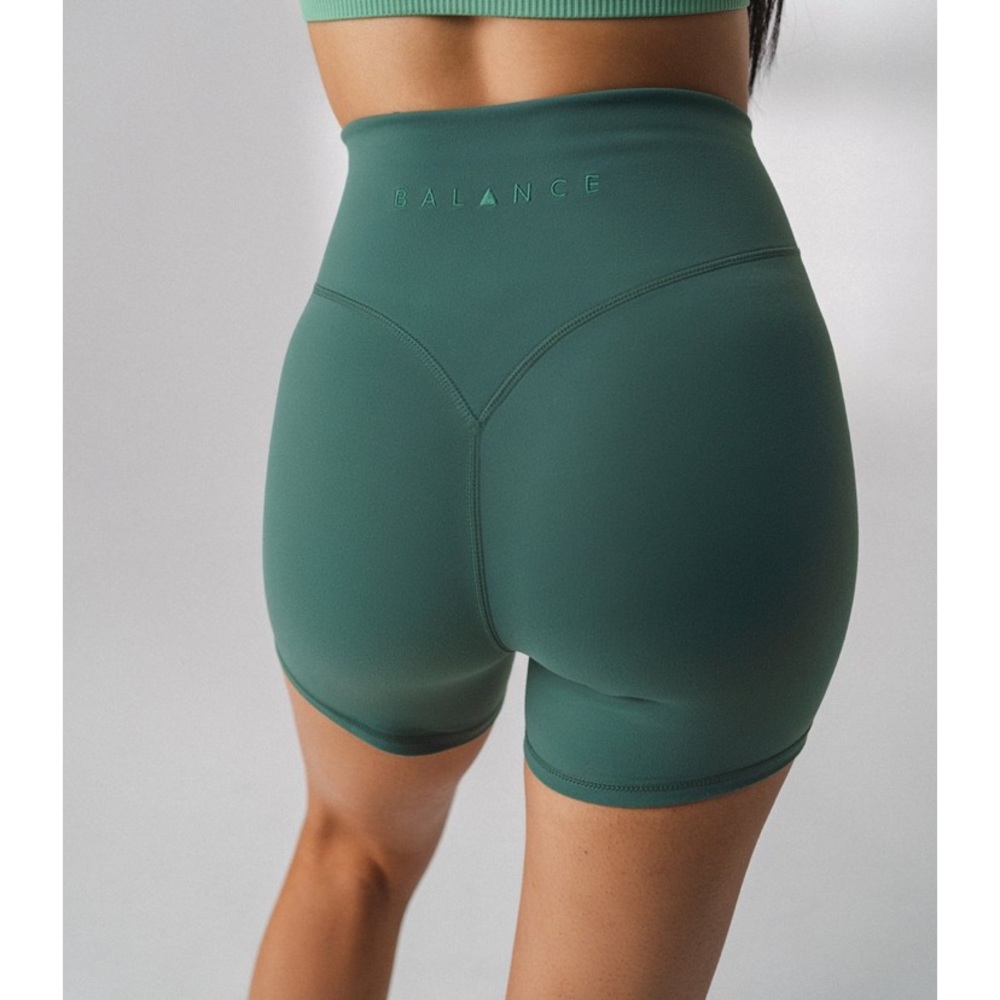 ‼️ISO Balance Cloud Short Jade